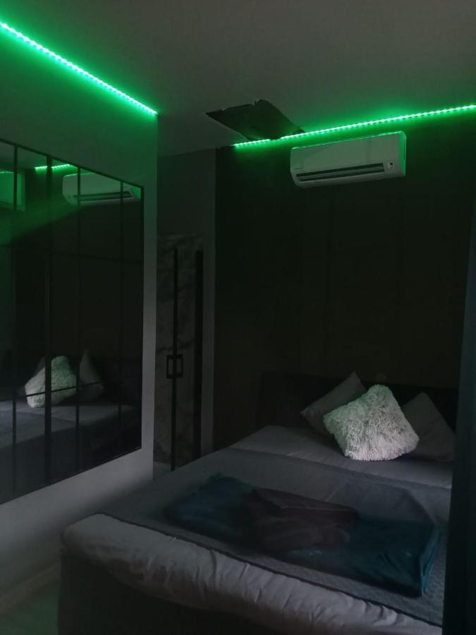 Relax Mini Hotel Jindrisska Prag Exterior foto